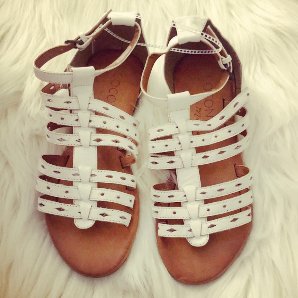 Coconuts by Matisse White Sandals